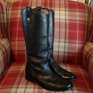 Ladies Frye boot